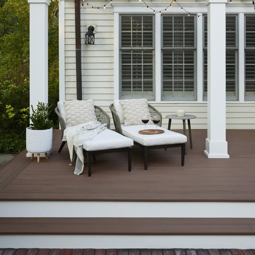 TimberTech-Mahogany-Vintage-Collection-AZEK-Decking-Beauty-Shot-012122-4 TimberTech Vintage Mahogany